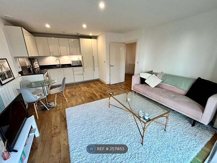 1 Bedroom Flat To Rent In Campbell Court, London, SE9