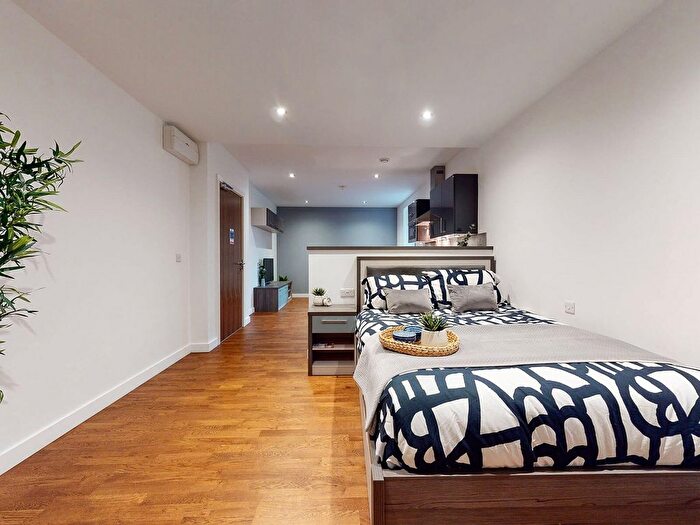 Studio To Rent In Apt, Havana Residence #, LS2