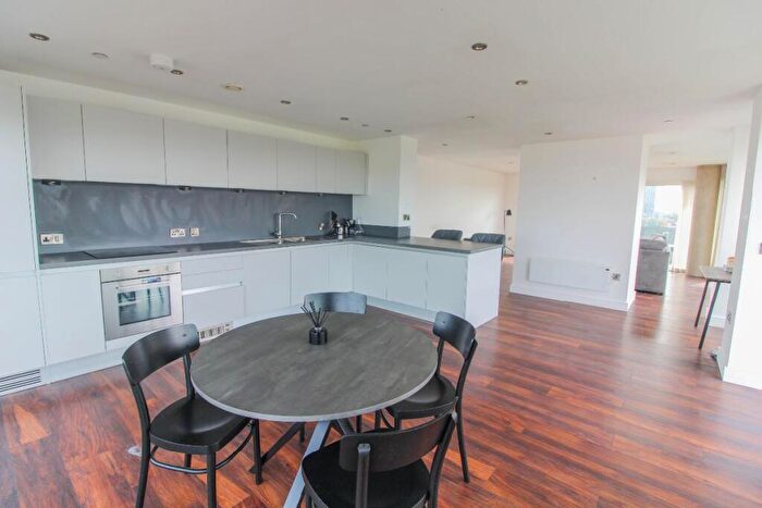 2 Bedroom Apartment For Sale In Wilburn Basin, Orsdall Lane, M5