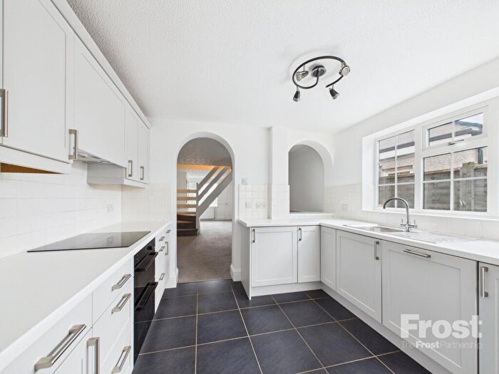 2 Bedroom Semi-Detached House To Rent In Fairfield Road, Burnham, Bucks, SL1