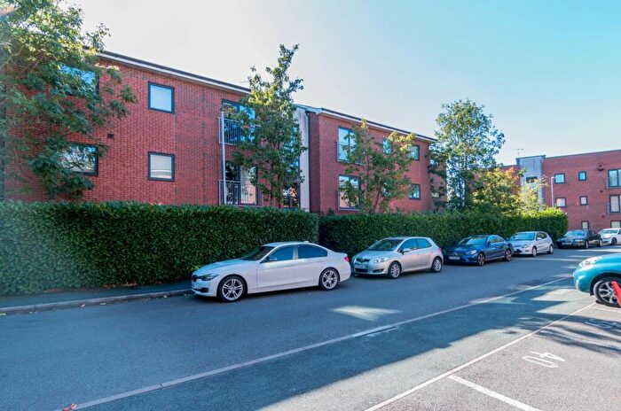 2 Bedroom Apartment For Sale In Penstock Drive, Stoke On Trent, ST4