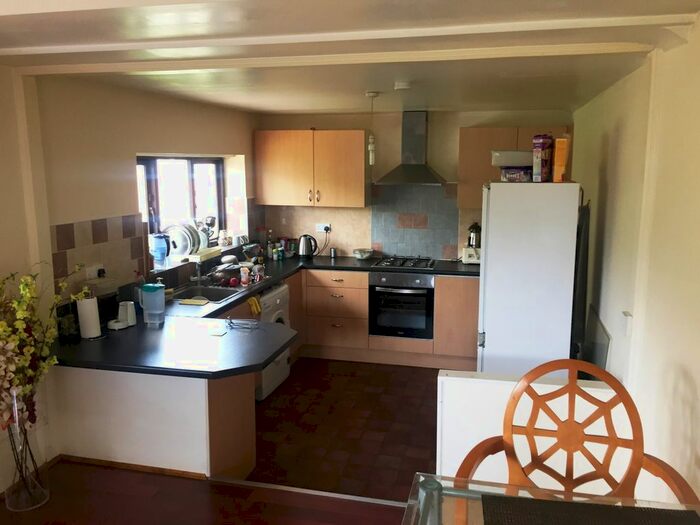 2 Bedroom Flat To Rent In Uxbridge Road, Stanmore/ Harrow HA3