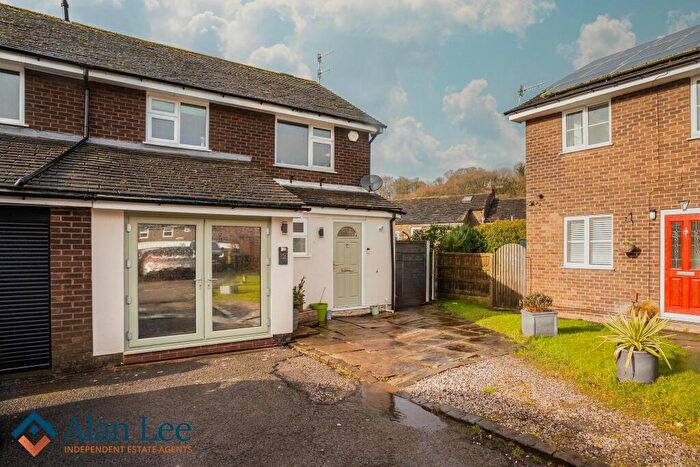 3 Bedroom End Of Terrace House For Sale In Vine Street, Bollington, Macclesfield, Cheshire, SK10