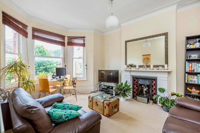 1 Bedroom Flat To Rent In Schubert Road, London, SW15