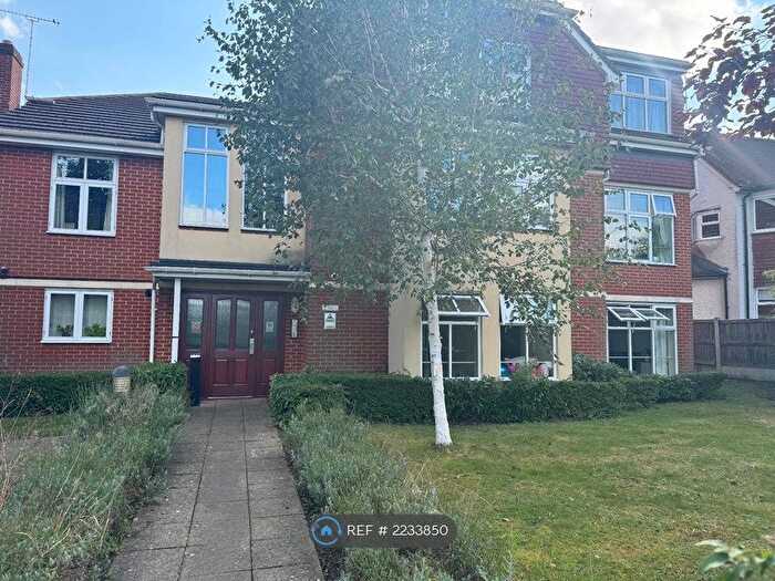 2 Bedroom Flat To Rent In Pampisford Road, South Croydon, CR2