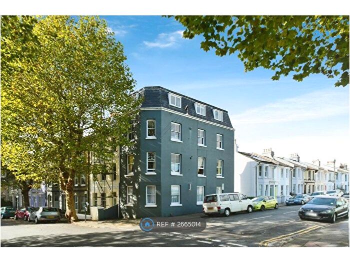 2 Bedroom Flat To Rent In Clyde Road, Brighton, BN1
