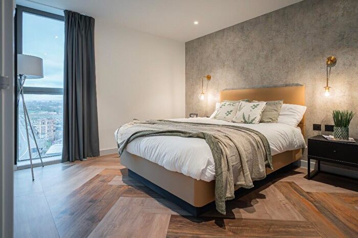1 Bedroom Apartment To Rent In Bendix Street, Manchester, Greater Manchester, M4