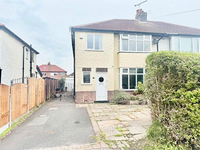 4 Bedroom Semi-detached House For Sale In Beech Drive, Fulwood, Preston, PR2