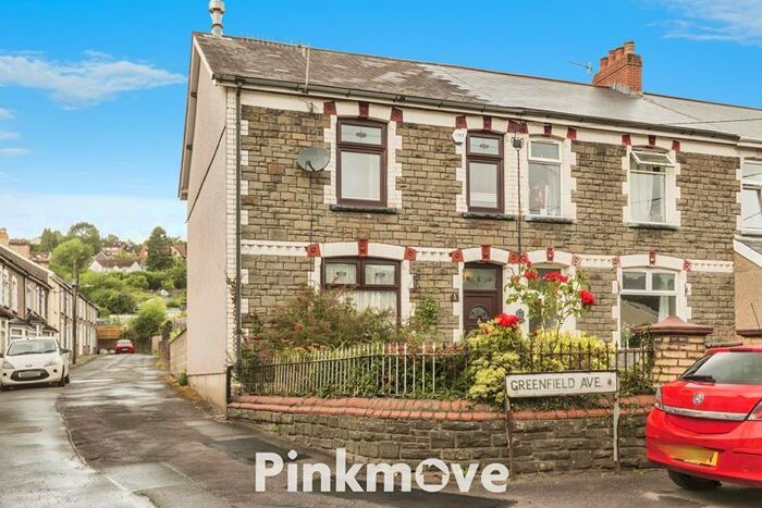 3 Bedroom Terraced House For Sale In Greenfield Avenue, Newbridge, Newport, NP11