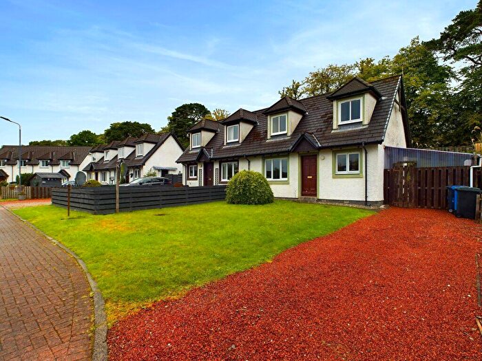 2 Bedroom Semi-Detached House For Sale In Meadows Place, Lochgilphead, Argyll, PA31