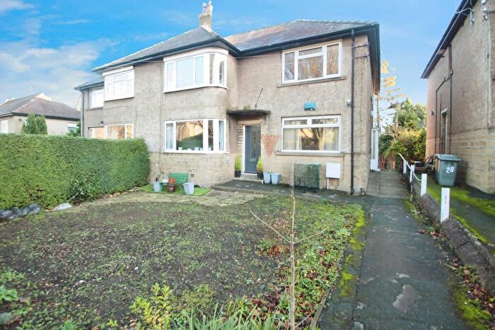 2 Bedroom Apartment For Sale In Vernon Avenue, Edgerton, Huddersfield, West Yorkshire, HD1