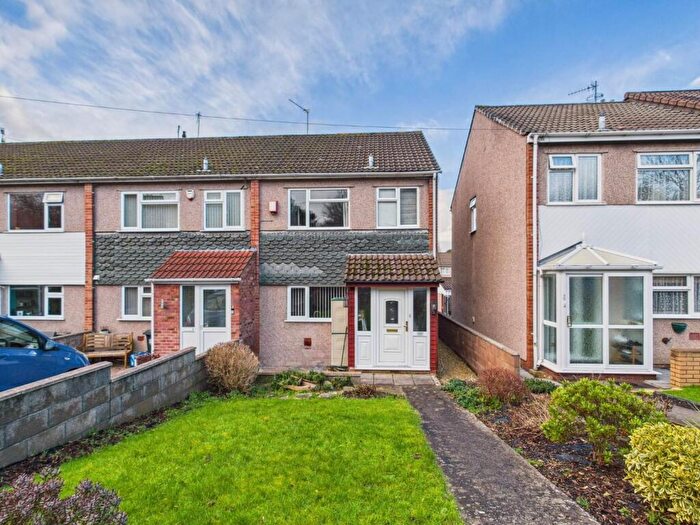 3 Bedroom End Of Terrace House For Sale In Clay Bottom, Bristol, BS5