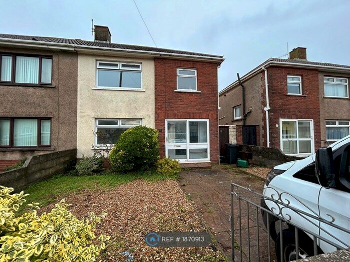 3 Bedroom Semi-Detached House To Rent In Strauss Road, Port Talbot, SA12