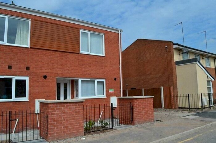 2 Bedroom End Of Terrace House To Rent In Winterford Avenue, Grove Village, Manchester, Greater Manchester, M13