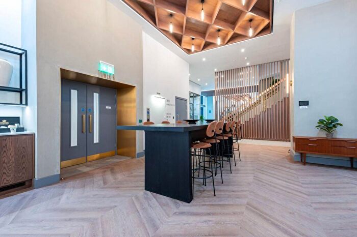 1 Bedroom Flat To Rent In Ten Degrees, Croydon, CR0