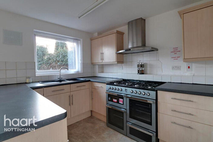 3 Bedroom End Of Terrace House To Rent In Colmon Walk, Nottingham, NG5