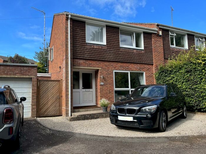 3 Bedroom House To Rent In Folly Fields, Yeovil, BA21