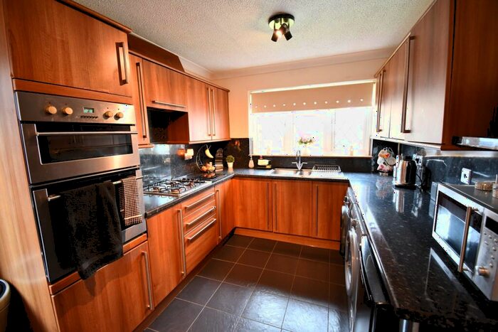 4 Bedroom Detached House For Sale In The Silver Birches, Kempston, Bedford, MK42