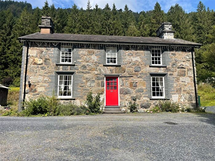 4 Bedroom Detached House For Sale In Aberllefenni, Machynlleth, Gwynedd, SY20