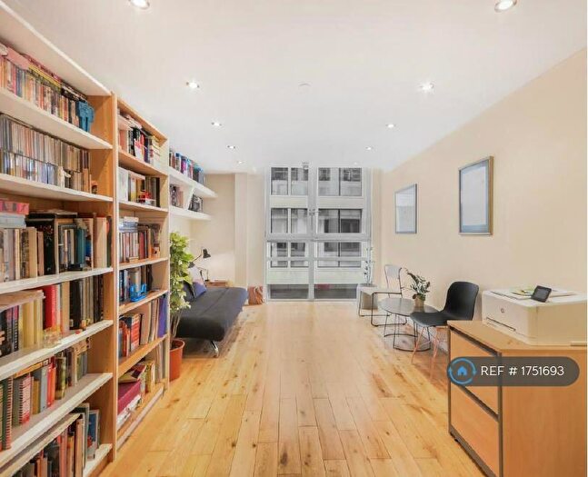 2 Bedroom Flat To Rent In Lamb's Passage, London, EC1Y