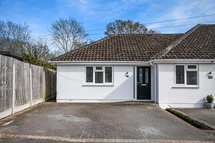 2 Bedroom Bungalow For Sale In Brightside, Billericay, CM12