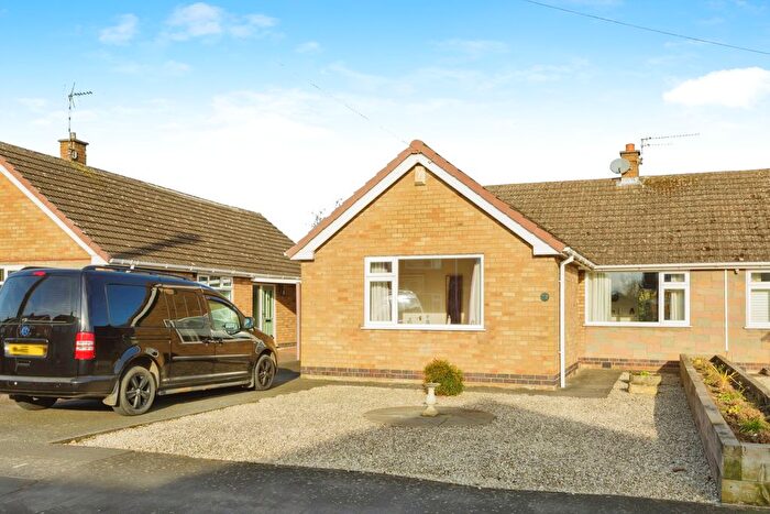 2 Bedroom Bungalow For Sale In Brookes Avenue, Croft, Leicester, Leicestershire, LE9