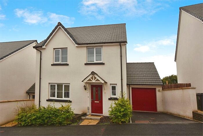 4 Bedroom Detached House For Sale In Horseshoe Drive, Newton Abbot, Devon., TQ12