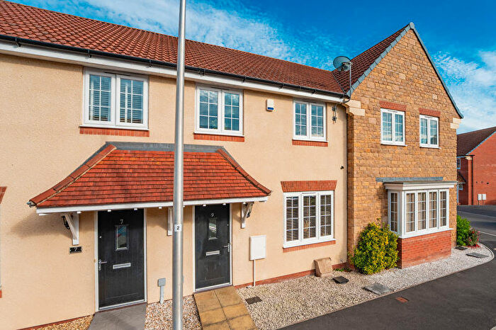 3 Bedroom Terraced House To Rent In Pheasant Row, Yatton, BS49