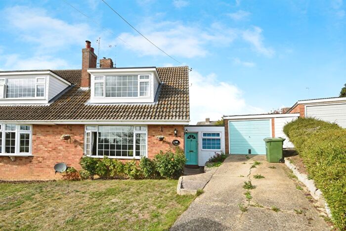 3 Bedroom Semi-detached House For Sale In High Street, Wethersfield, Braintree, CM7