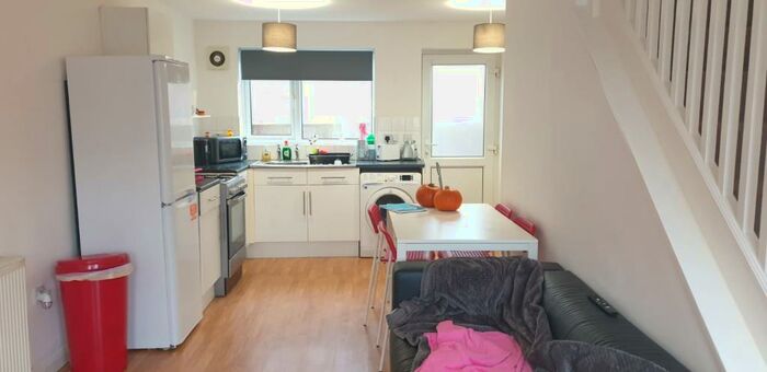 2 Bedroom Terraced House To Rent In St Andrews Street, Lincoln, LN5