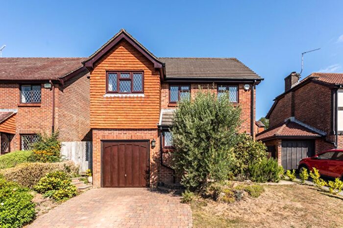 4 Bedroom Detached House For Sale In Britts Farm Road, Uckfield, TN22