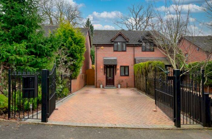 2 Bedroom House To Rent In Lynwood Drive, Blakedown, Kidderminster, DY10