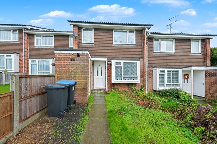 3 Bedroom Terraced House For Sale In Madells, Epping, CM16