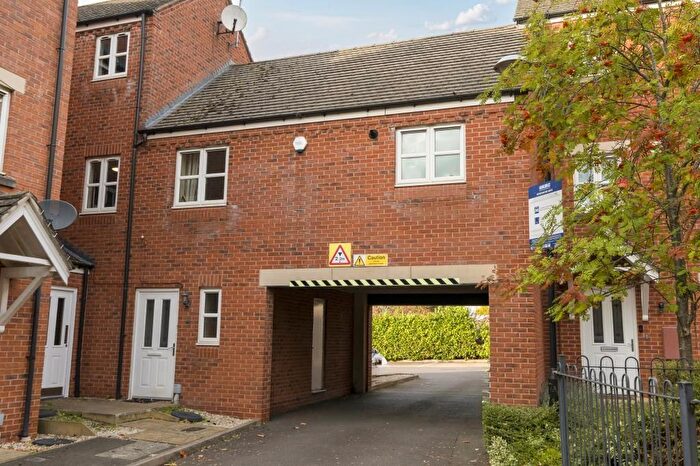 1 Bedroom Flat For Sale In Banbury, Oxfordshire, OX16