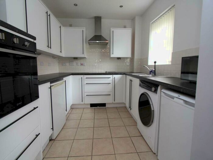 1 Bedroom Flat To Rent In Heol Cilffrydd, Barry, Vale Of Glamorgan, CF63