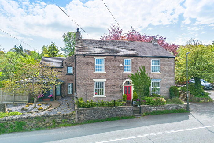 3 Bedroom Semi Detached House For Sale In Glossop Road, Charlesworth, SK13