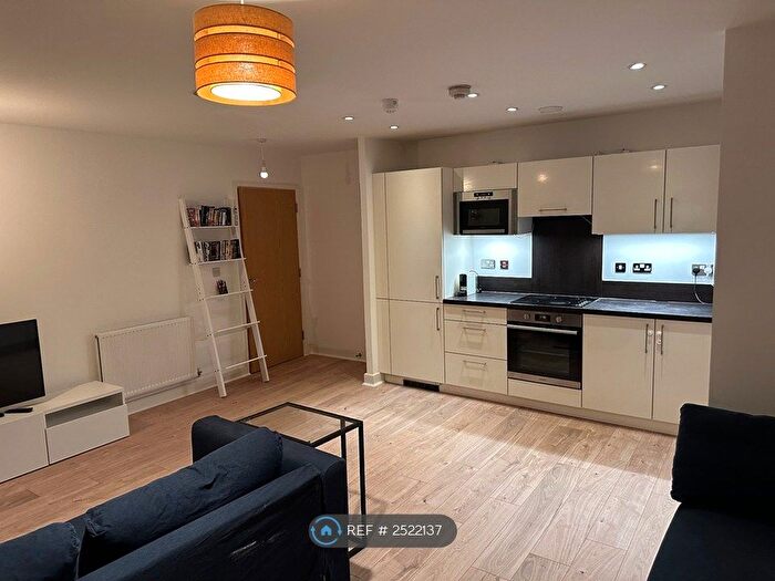 1 Bedroom Flat To Rent In Heron Place, London, E16