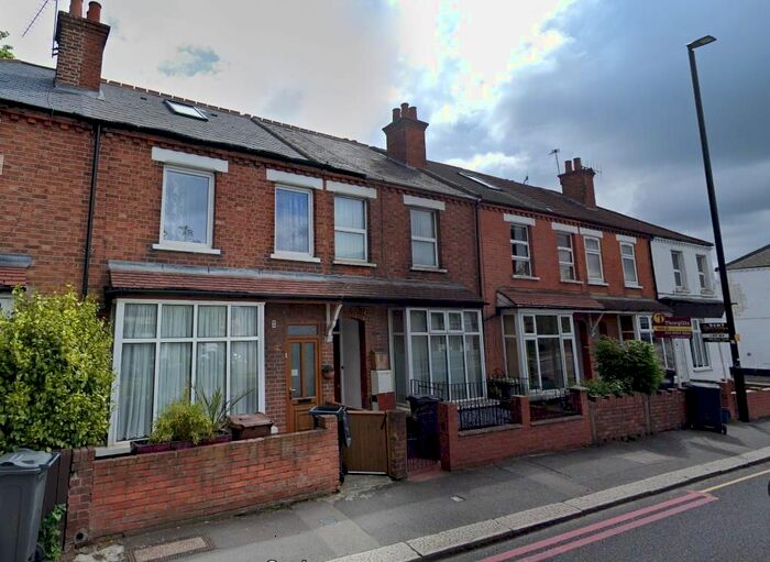 5 Bedroom Property To Rent In Windmill Road, Chiswick, Brentford, TW8