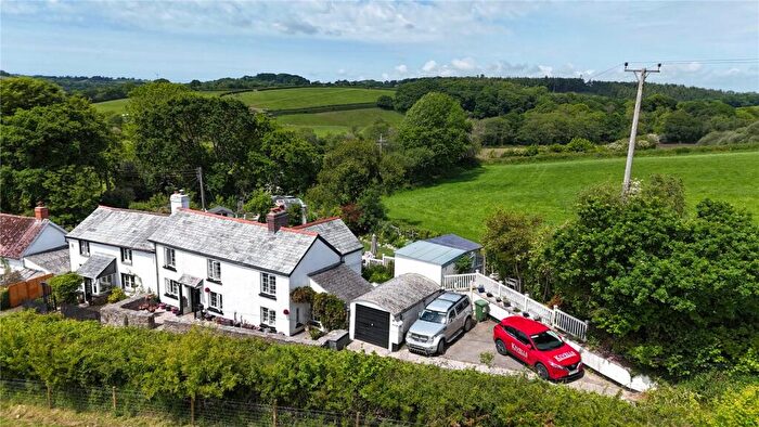 3 Bedroom End Of Terrace House For Sale In Horslett Hill, Clawton, Holsworthy, Devon, EX22