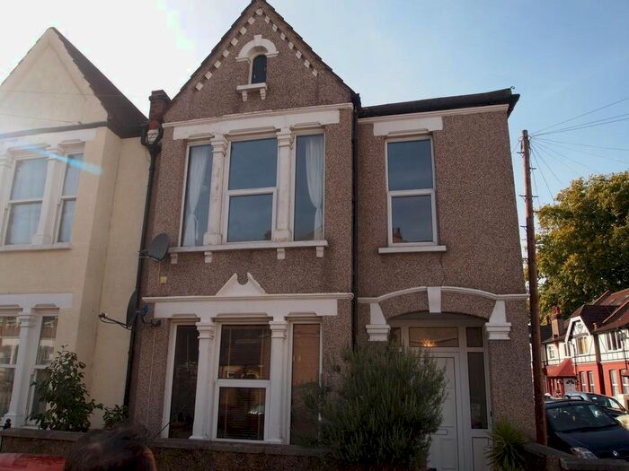 1 Bedroom Flat To Rent In Heaton Road, Mitcham, CR4