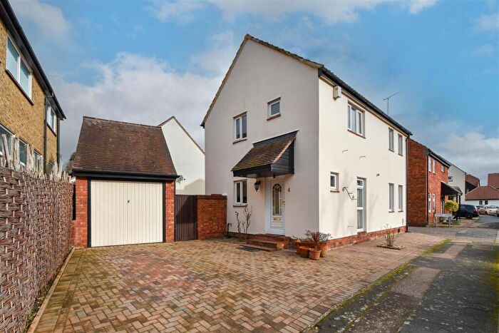 5 Bedroom Detached House For Sale In Stanley Place, Ongar, CM5