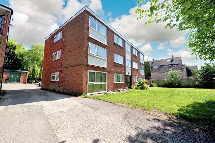 2 Bedroom Flat For Sale In The Pines, Cromwell Lane, Coventry, CV4