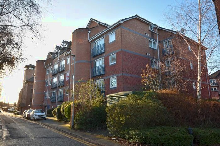 2 Bedroom Flat To Rent In Britannia Road, Sale, M33