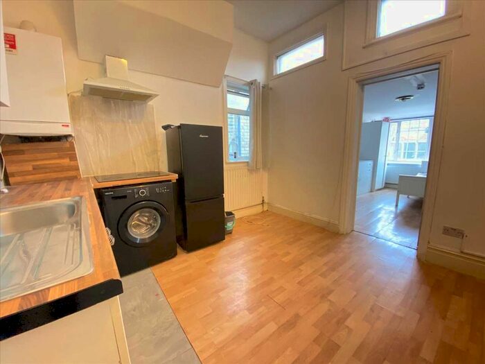 1 Bedroom Studio To Rent In Craven Avenue, Ealing, W5