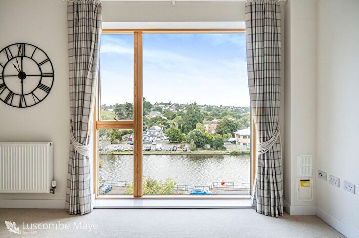 2 Bedroom Flat For Sale In Dart View House, Baltic Way, Totnes, TQ9