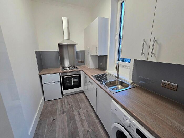 1 Bedroom Flat To Rent In Victoria Road, Torry, Aberdeen, AB11
