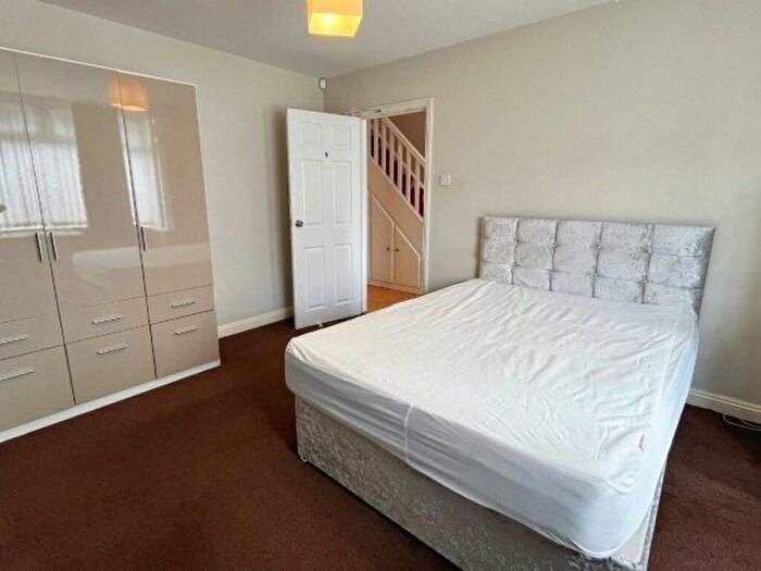 6 Bedroom Semi Detached House To Rent In Northville Road, Bristol, South Gloucestershire, BS7