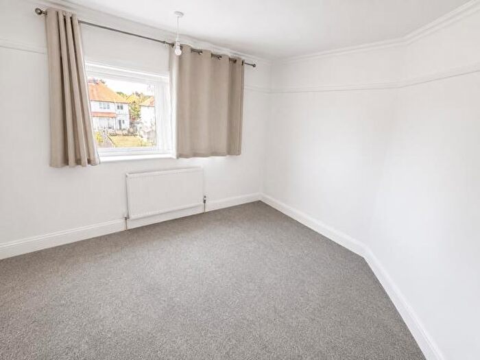 1 Bedroom Apartment To Rent In Washington Road, Worcester Park, KT4
