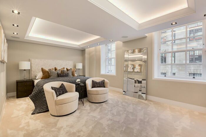 3 Bedroom Flat For Sale In Bolsover Street, Fitzrovia, W1W