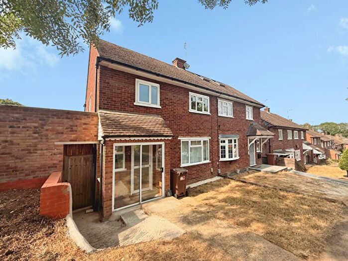 3 Bedroom House To Rent In Red House Close, Ware, SG12